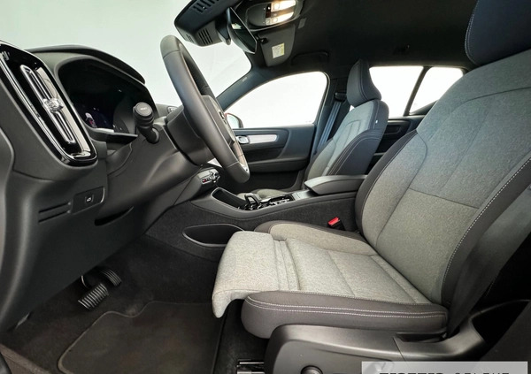 Volvo XC 40 cena 169900 przebieg: 37355, rok produkcji 2023 z Gostynin małe 301